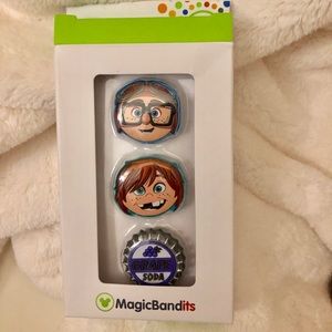 Disney magic bandits ( Brand new )